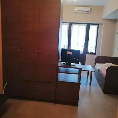 Eleni's House 2 * Metagkitsi