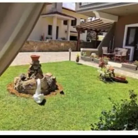 Eleni's House 2 * Metagkitsi